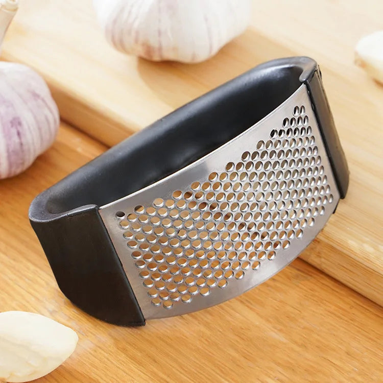Stainless Steel Garlic Press — Easy-Squeeze Mincer & Crusher